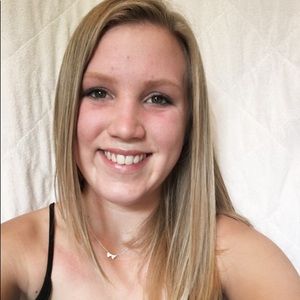 Meet your Posher, Jessica